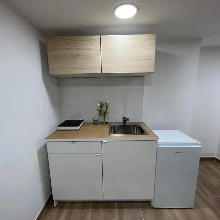 Moderno Nel Cuore Del Centro Storico Apartament