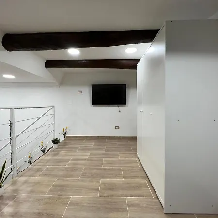 Apartament Moderno Nel Cuore Del Centro Storico Neapol